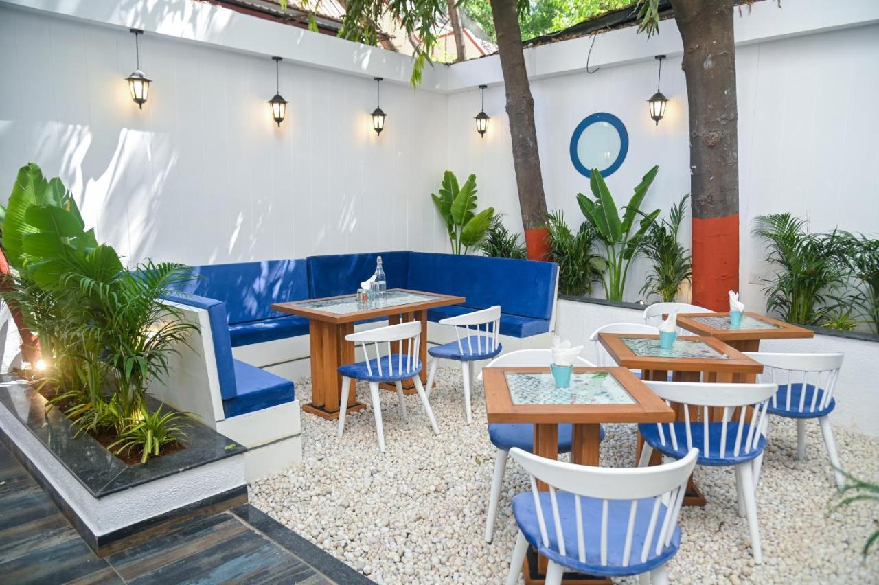 The Voyage - Cafe Hostel Cowork Pune Exterior foto