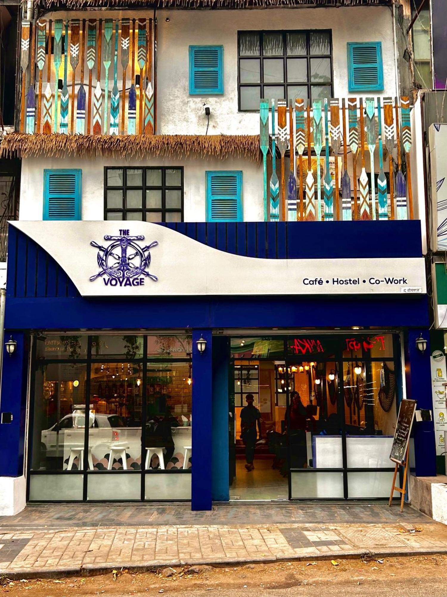The Voyage - Cafe Hostel Cowork Pune Exterior foto