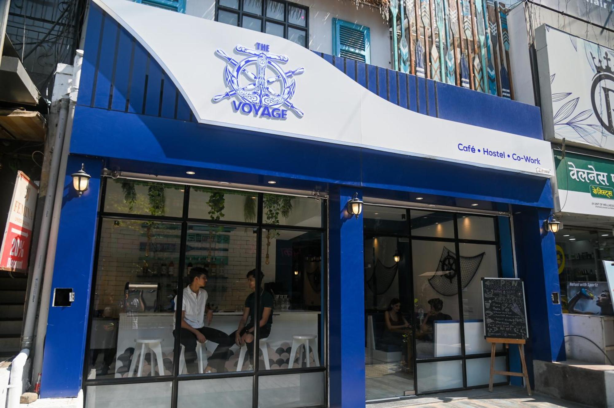 The Voyage - Cafe Hostel Cowork Pune Exterior foto